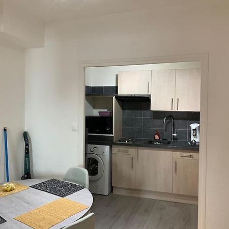 Aubenas : Beau Studio, Proche Du Chateau Εξωτερικό φωτογραφία